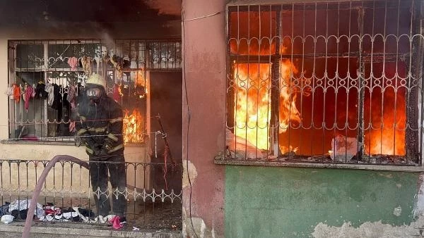 Evde çıkan yangında 6 yaşındaki çocuk hayatını kaybetti! Anne babası sinir krizi geçirdi