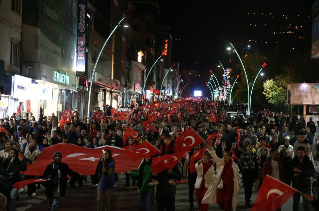 81 ilden görüntü yağıyor! Cumhuriyetin 100. yılı yurt genelinde coşkuyla kutlanıyor