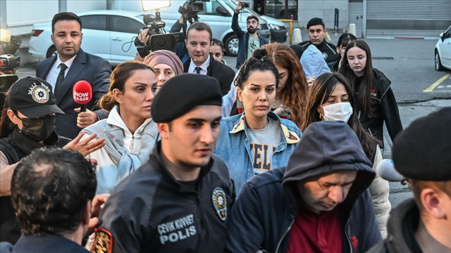 Sosyal medya fenomeni Banu Parlak, yeniden gözaltına alındı