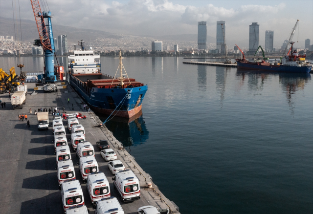 Gazze için İzmir'den yola çıkan insani yardım gemisi Mısır'a ulaştı