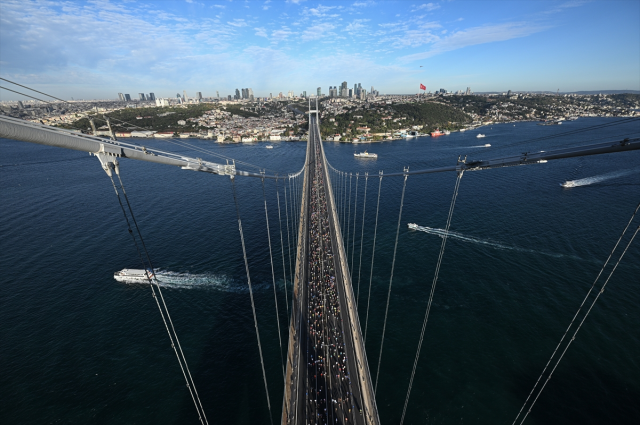 Son Dakika: 45. İstanbul Maratonu'nda Kenyalılar ipi göğüsledi! İşte kazandıkları para ödülü