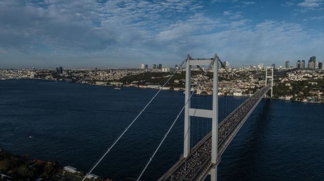 Son Dakika: 45. İstanbul Maratonu'nda Kenyalılar ipi göğüsledi! İşte kazandıkları para ödülü