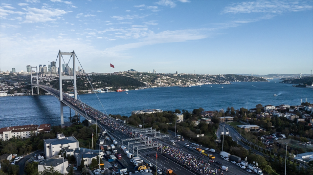 Son Dakika: 45. İstanbul Maratonu'nda Kenyalılar ipi göğüsledi! İşte kazandıkları para ödülü