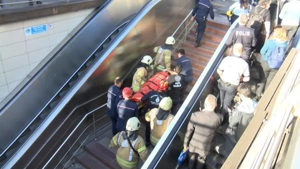 4.Levent metro istasyonunda intihar girişimi! Seferler iptal oldu, ulaşım kilitlendi