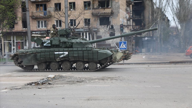 Rusya, Donetsk'teki Maryinka'yı kontrol altına aldı