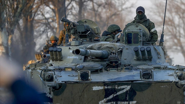 Rusya, Donetsk'teki Maryinka'yı kontrol altına aldı