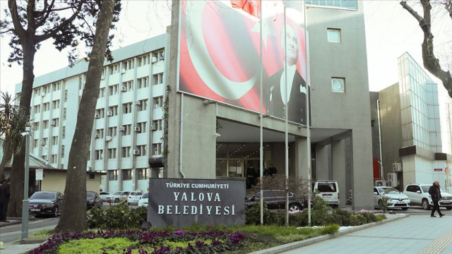 Eski Yalova Belediye Başkanı Vefa Salman ve iki yetkiliye ihaleye fesat karıştırma suçundan 2 yıl 6 ay hapis cezası