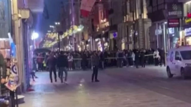 İstiklal Caddesi'nin bir bölümü doğal gaz kaçağı nedeniyle kapatıldı