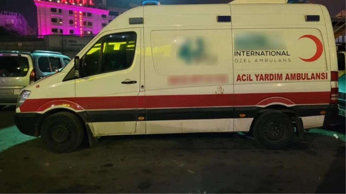 Ambulansla uyuşturucu sevkiyatı! Ekipler, zehir tacirlerini suçüstü yakaladı