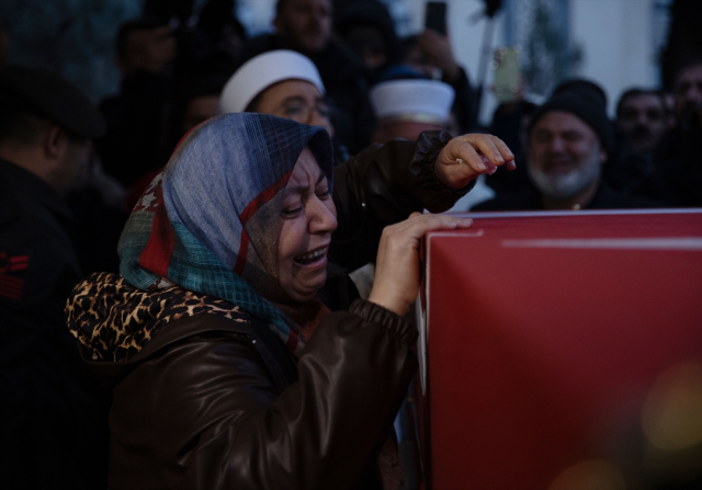 Pençe-Kilit Harekatı'nda şehit olan askerlerimiz son yolculuklarına uğurlandı