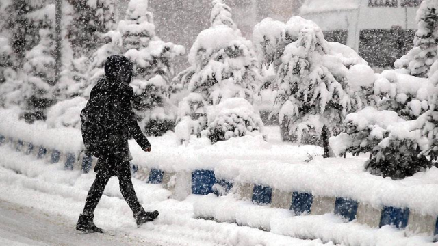 4 şehrimizde kar yağışı nedeniyle okullar 1 gün tatil edildi