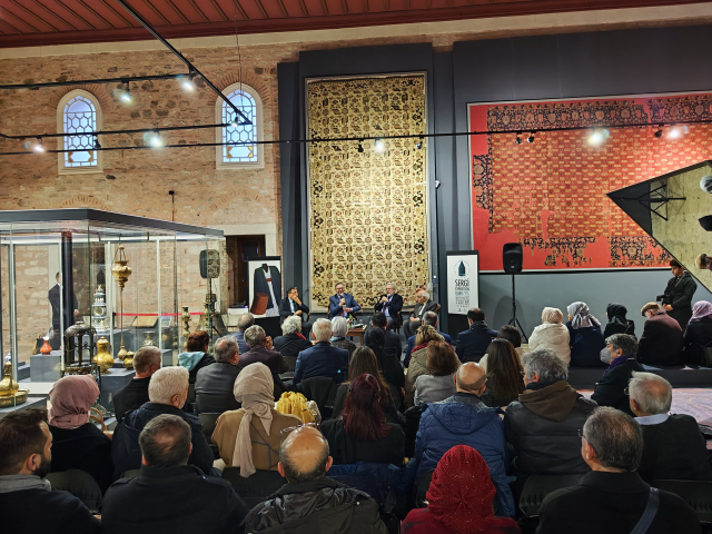 Konya Büyükşehir Belediyesi İstanbul'da Hz. Mevlana Sergisi açtı