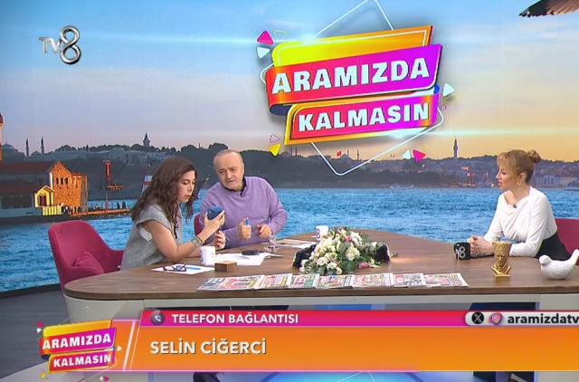 Selin Ciğerci, kendisiyle dalga geçen sunucuyu programa bağlanarak canlı yayında azarladı