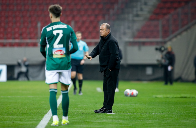 Fatih Terim, Yunanistan'da dolu dizgin! Dev derbiyi kazanıp kupada turladı