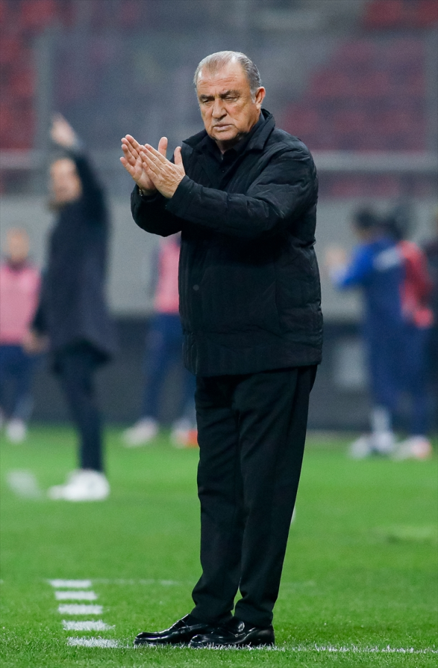 Fatih Terim, Yunanistan'da dolu dizgin! Dev derbiyi kazanıp kupada turladı