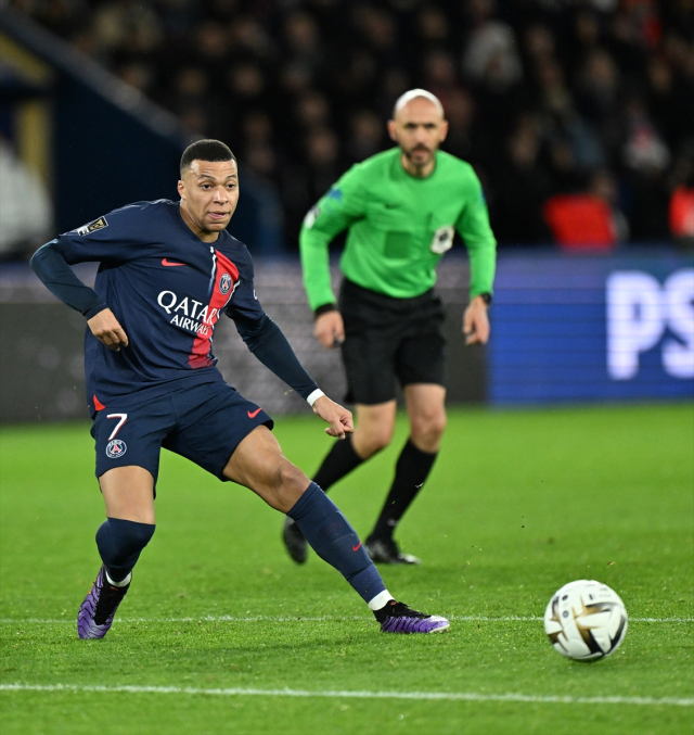 Dinlene dinlene gol attılar! PSG Amatör Lig takımının resmen içinden geçti