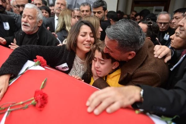 Başkan Zeydan Karalar öldürülen özel kalem müdürünün töreninde konuştu: Bunun arkasında başka bir şey var