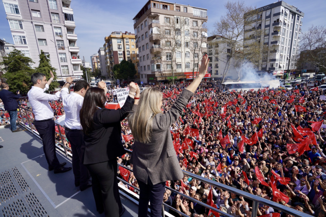 İmmaoğlu'ndan kalabalığı güldüren Murat Kurum esprisi