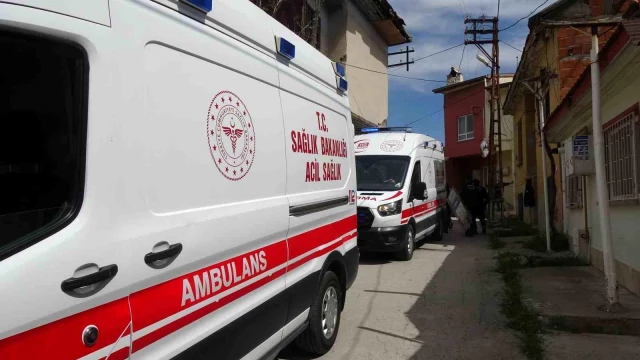 Burdur'da şizofreni hastası, 4 polisi hastanelik etti