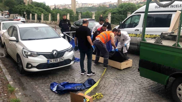 Park halindeki otomobilde kafasından silahla vurulmuş halde bulundu